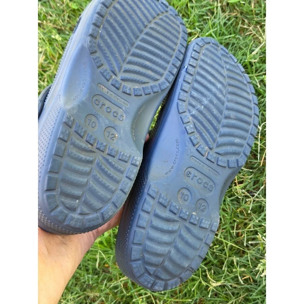 Crocs Classic Clog Navy Blue Mens 10 Womens 12 Slip On Comfort Shoes 10001-410